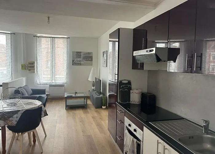 En Duplex, 1e étage, Proche Commodités *